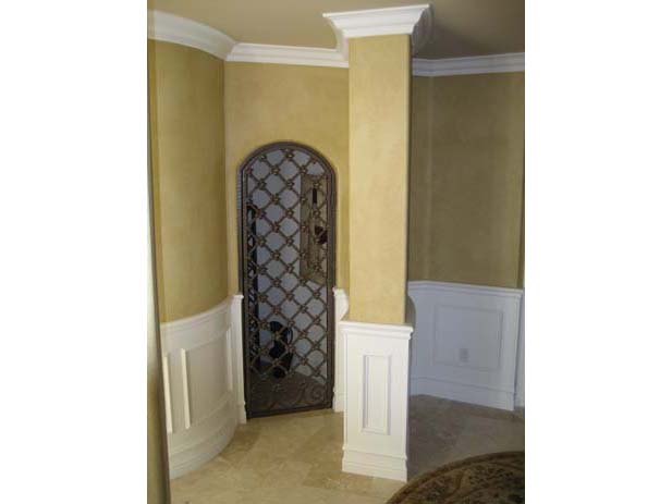 crown moulding