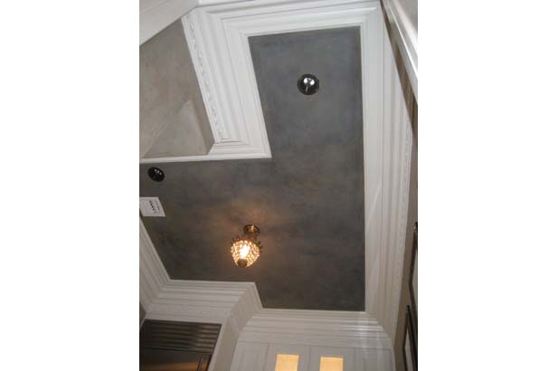 crown moulding